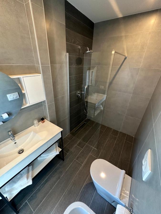 Split Rooftop Suites Durres Ngoại thất bức ảnh