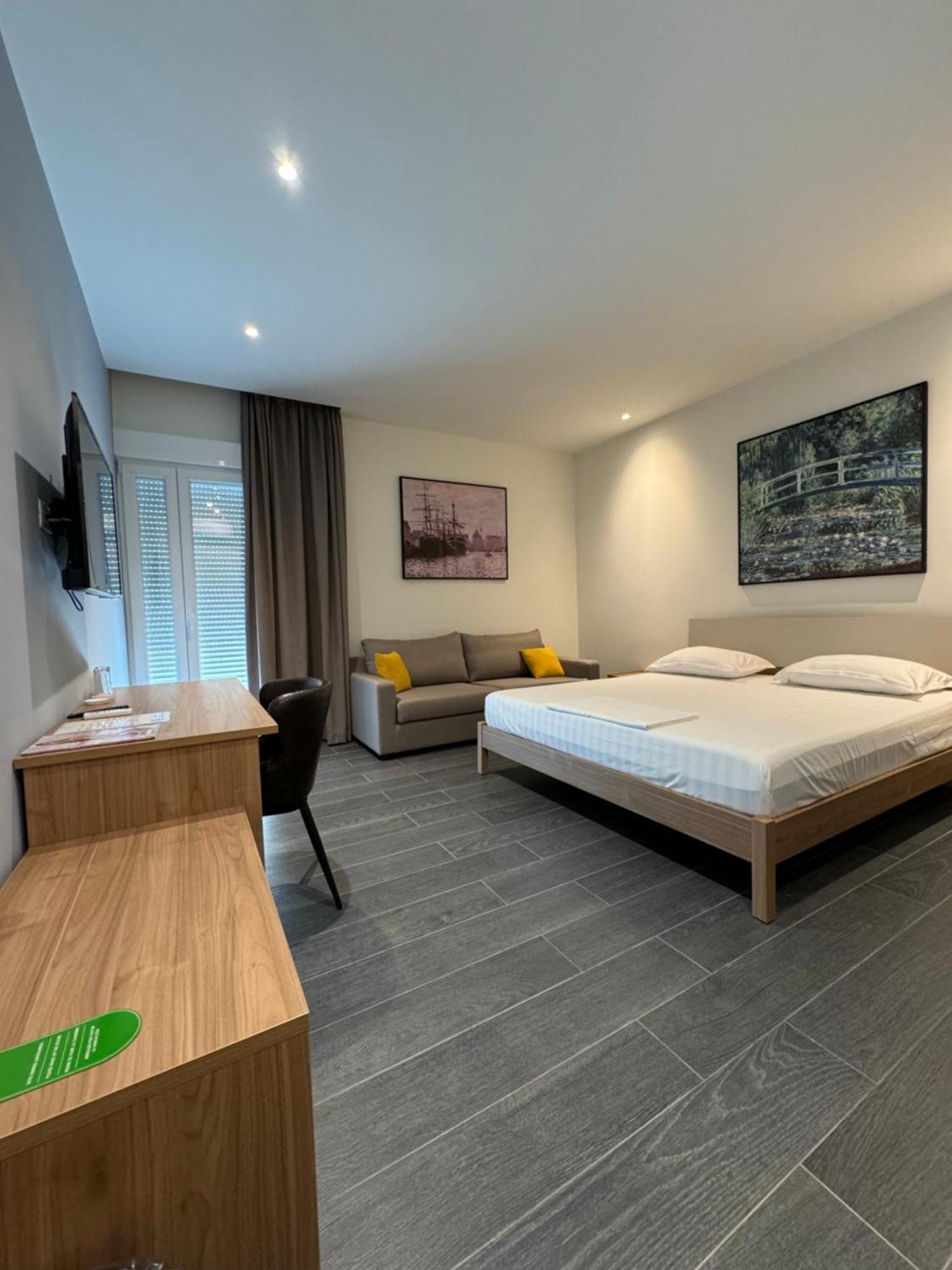 Split Rooftop Suites Durres Ngoại thất bức ảnh
